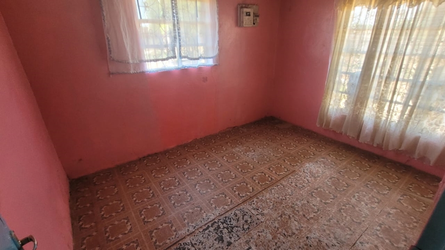 2 Bedroom Property for Sale in Botshabelo Free State